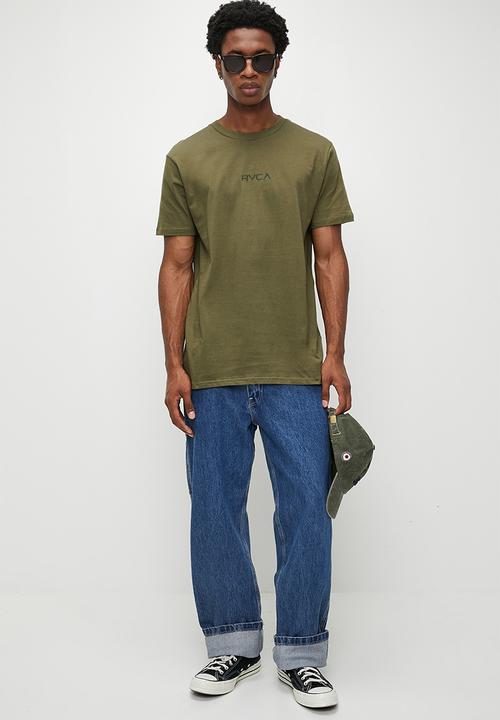 RVCA - SMALL RVCA SS - Olive - Olive logo  (OLV)