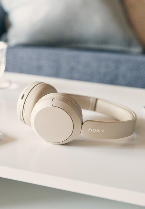 Sony - Sony WH-CH520 Bluetooth On-Ear Headphones - Beige