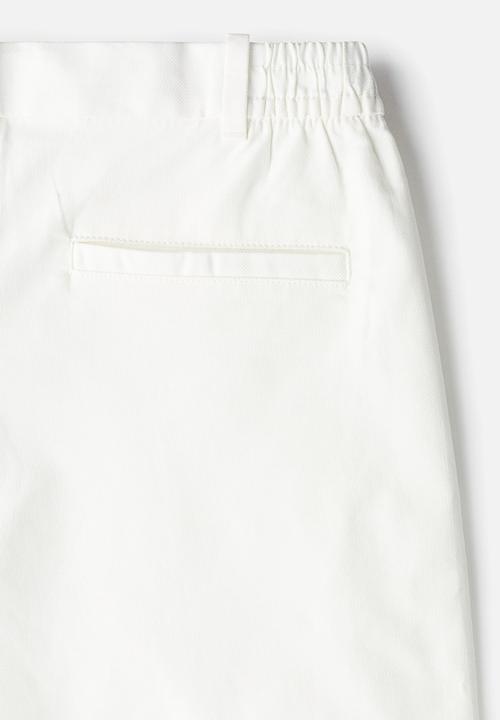 H&M - Relaxed fit linen-blend shorts - white