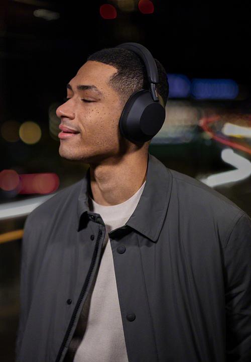 Sony - Sony WH1000XM5 Noise-Cancelling BT Headphones Black