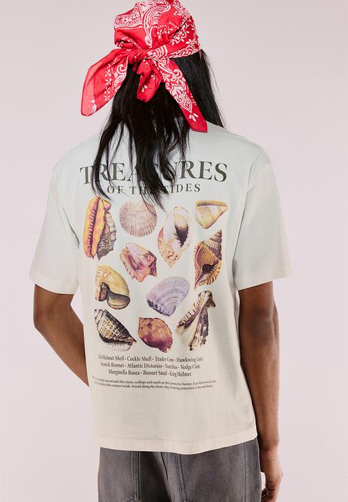 H&M - Loose fit printed t-shirt - white seashells