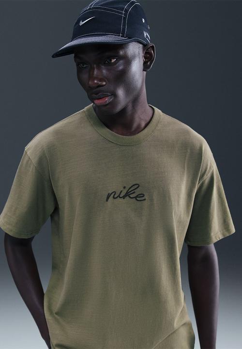 Nike - NSW Premium Essentials  T-Shirt  - MediuOlive