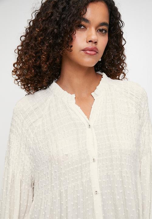 Izabel London - L/S Key Hole Neck Button Through Maxi Shirt Dress With Elastic Front And Sleeve - White