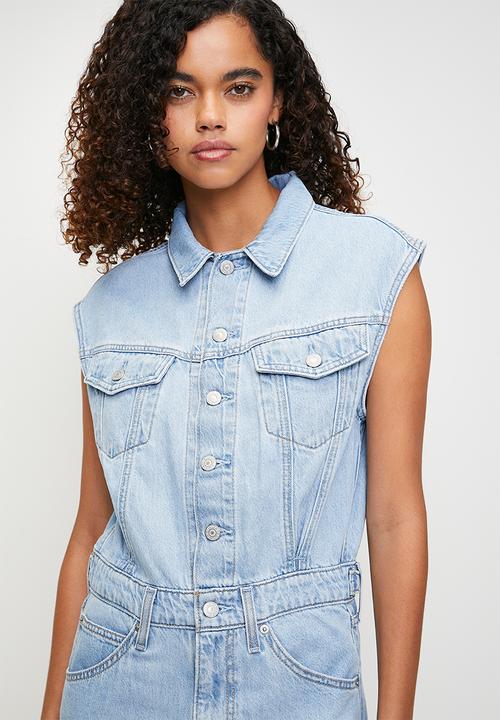 Levi’s® - Iconic Sleeveless Dress - Wrapped In Blue