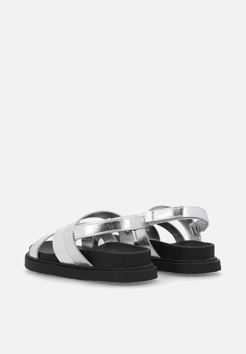 Cotton On - Blair multi strap sandal - silver metallic