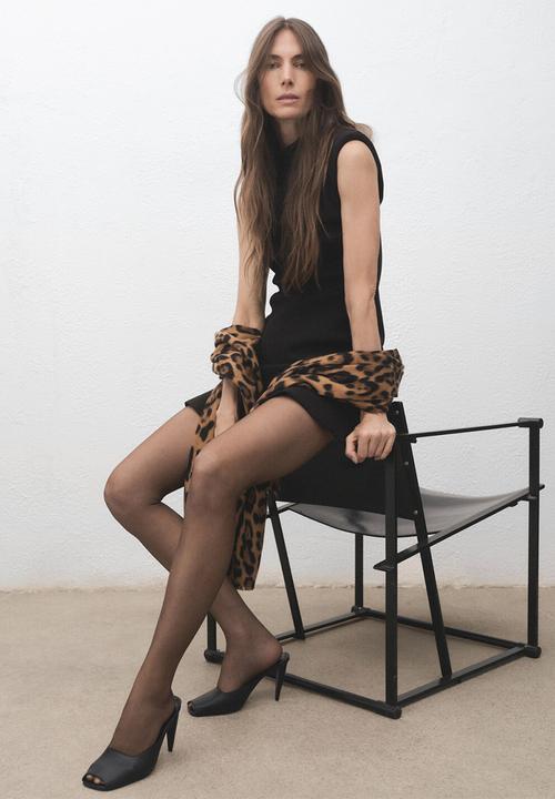MANGO - Leopardo scarf-brown