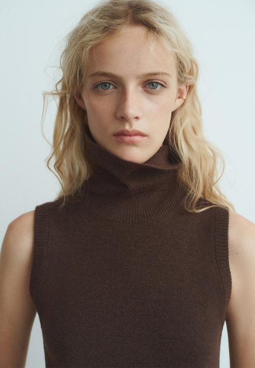 MANGO - Dress nekke - dark brown