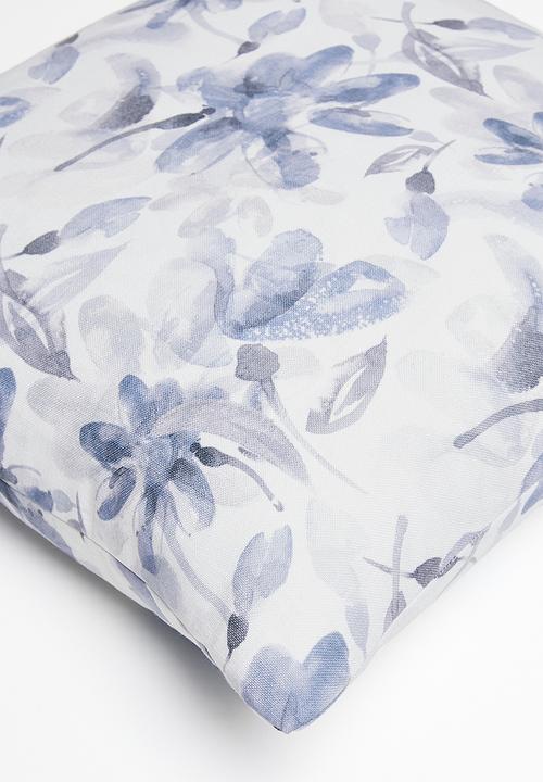 Sixth Floor - Riva printed cushion cover - Blue