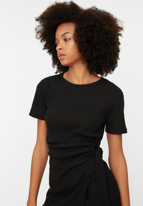 Trendyol - Mini Straight Cut Knitwear Dress - Black