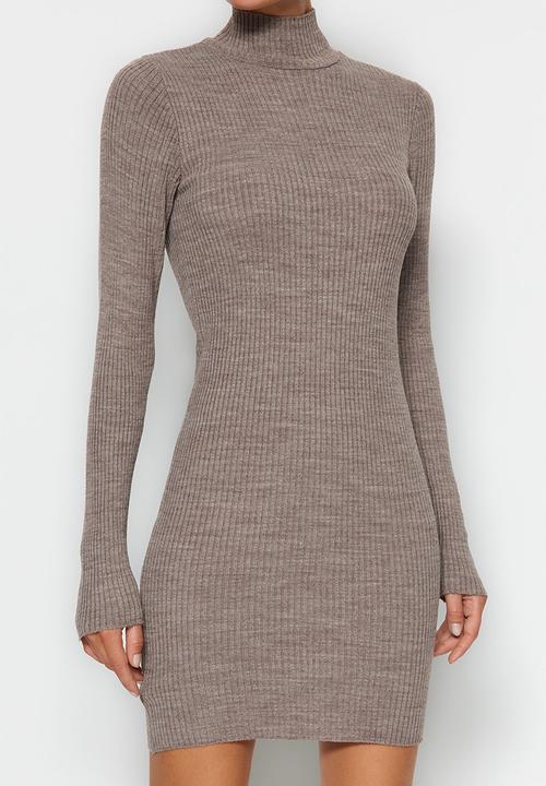 Trendyol - Mini Knit Bodycon High Neck Dress - Grey