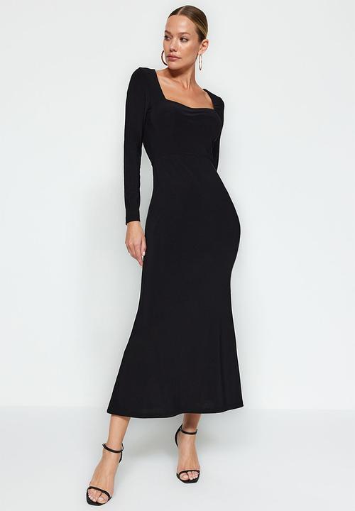 Trendyol - Midi Straight Cut Knit Dress - Black
