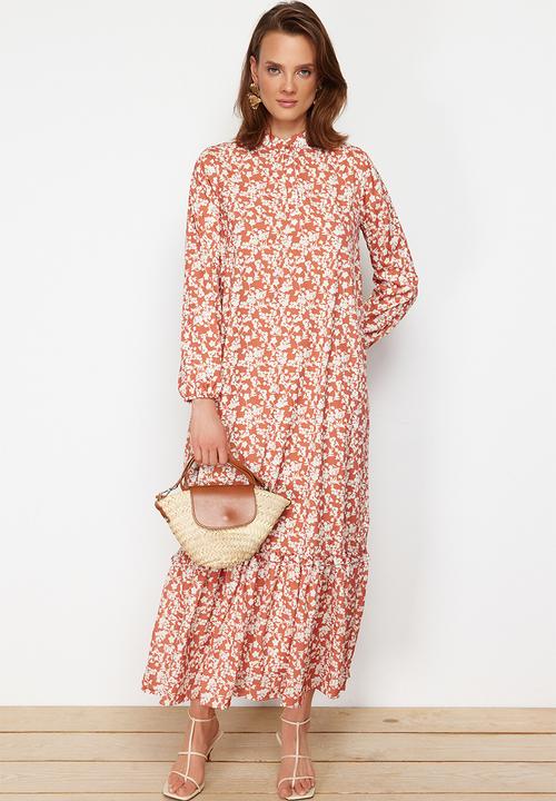 Trendyol - Maxi Aline Woven Dress - Multi Floral