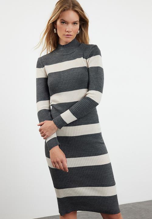Trendyol - Midi Knit Bold Stripe Dress - Grey & White 