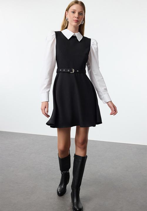 Trendyol - Mini Aline Woven Belted Sleeveless Dress - Black