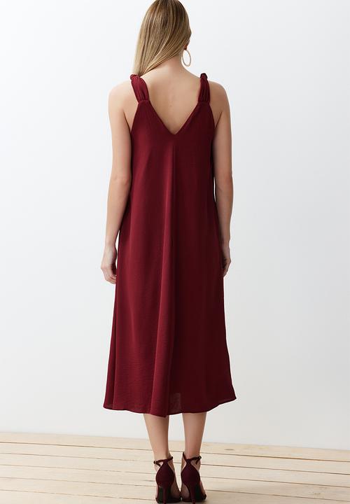 Trendyol - Midi Aline Woven Vee Relaxed Dress - Red