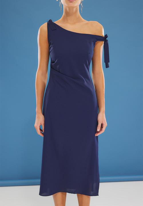 Trendyol - Midi Straight Cut Woven Dress - Navy Blue