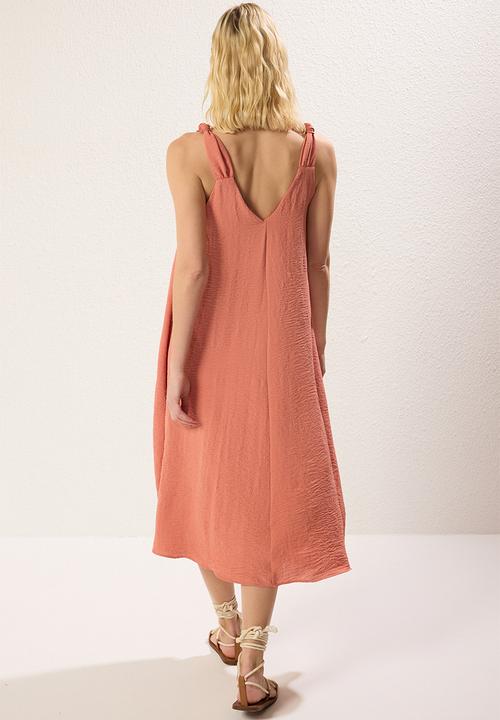 Trendyol - Midi Aline Woven Vee Relaxed Dress - Pink