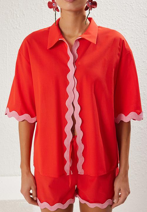 Trendyol - Stripe Accessory Kimono Shorts Beach Suit Set - Red-Pink