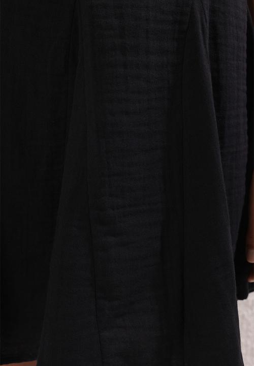 Trendyol - Mini Woven Short Sleeve Dress - Black