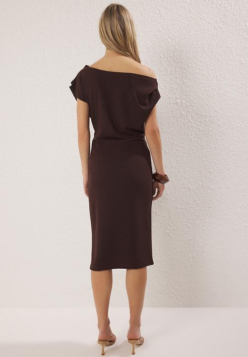 Trendyol - Midi Bodycon Knit Dress - Brown