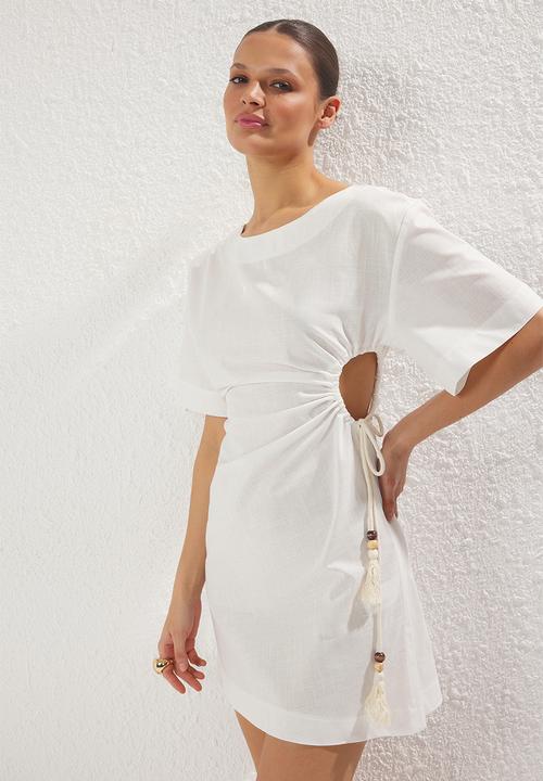 Trendyol - Mini Short Slv Woven Dress - Ecru