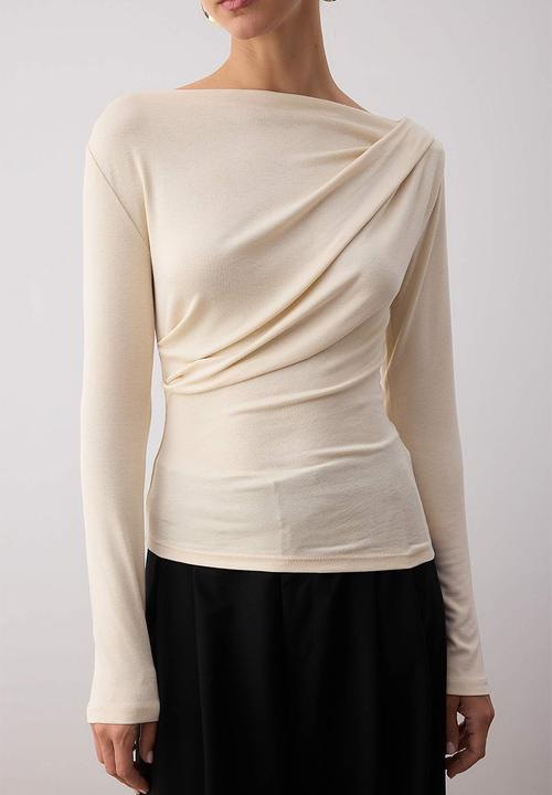Trendyol - Fitted/Slim Fit Asymmetrical Neckline Detail Knitted Blouse - Stone