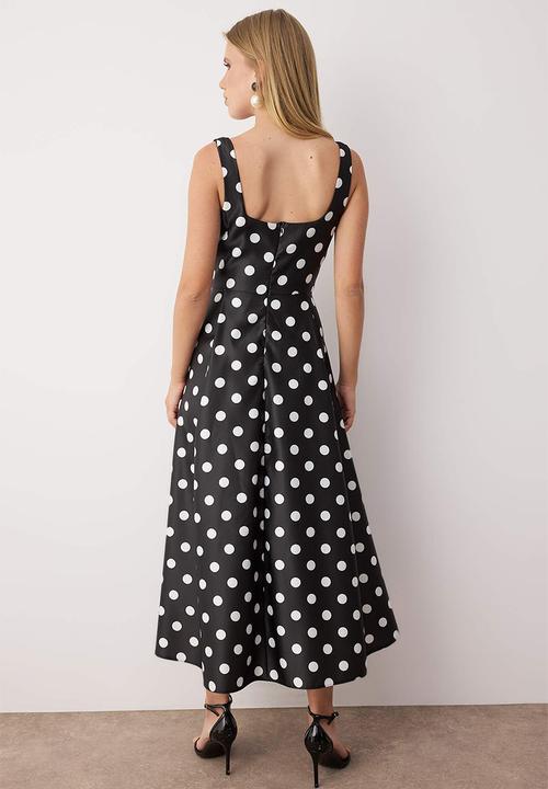 Trendyol - Maxi A line Polka Dot Knit Dress - Black & White