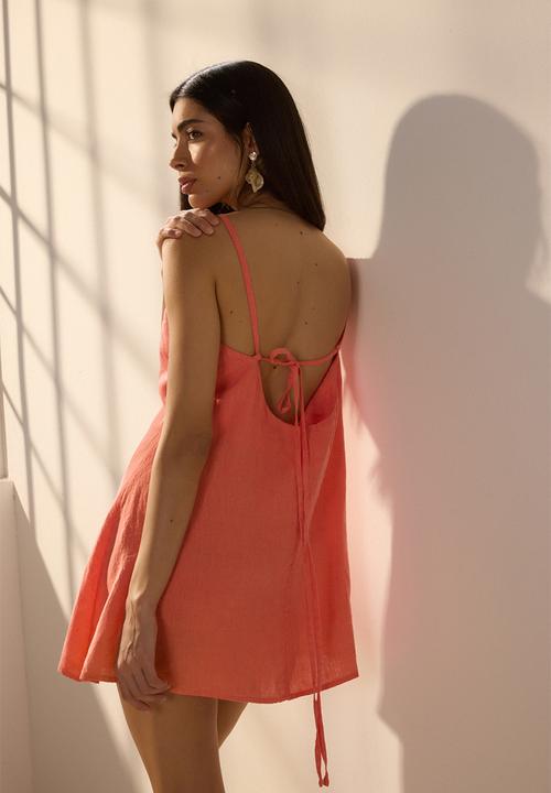 Trendyol - Mini Sleeveless Woven Dress - Coral