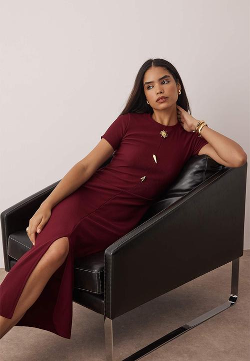 Trendyol - Midi Bodycon Knit Round Neck dress - Burg
