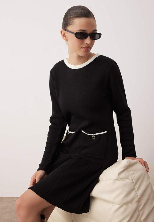 Trendyol - Mini Straight Cut Knitwear Dress - Black