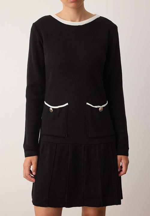 Trendyol - Mini Straight Cut Knitwear Dress - Black