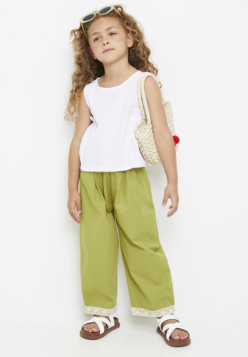 Pop Candy - Lace trim wide leg pants - bamboo green 