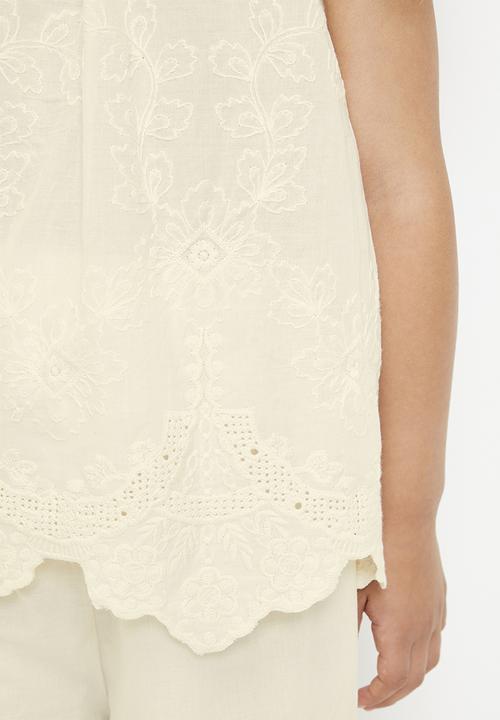 Pop Candy - Lace-trimmed anglaise blouse with matching pants - lemon chiffon