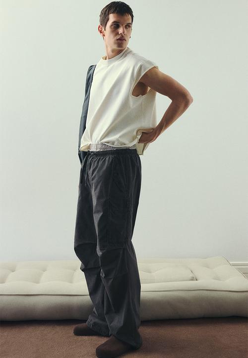 H&M - Loose fit parachute trousers - dark grey