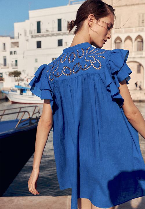 H&M - Flutter-sleeve dress with broderie anglaise - bright blue