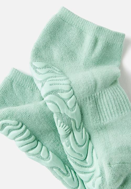 Cotton On - Performance studio sock - soul care/ teal mist