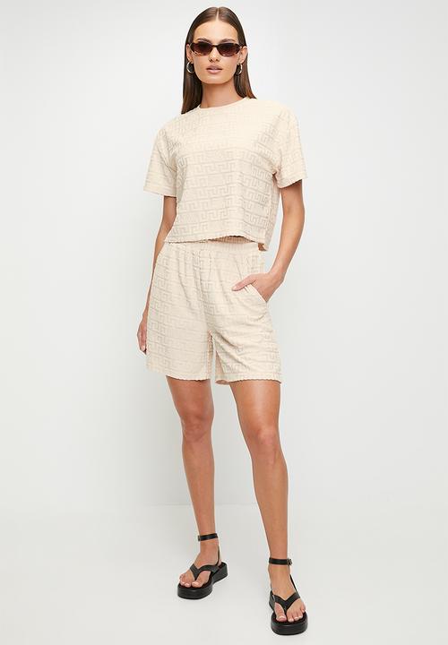 Steve Madden - Ladies ayaan embossed logo top - stone