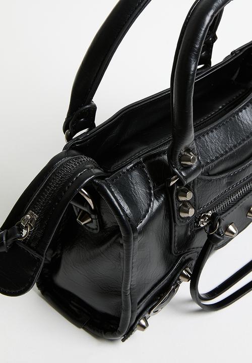Tessa Design - Dalia shoulder bag with zip detail- black