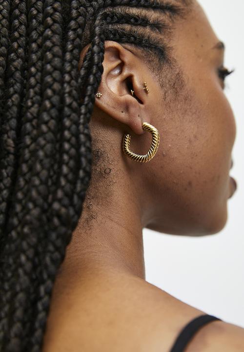 Zoe on Trend - Modern Twisted Rope Earrings- Gold