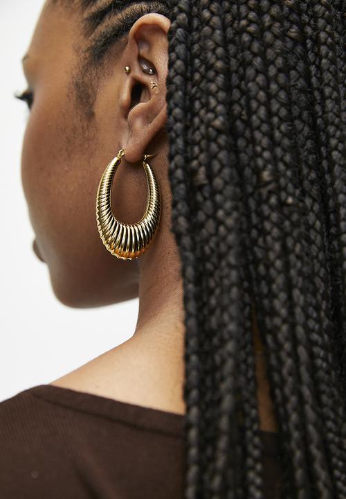 Zoe on Trend - Bold Designer Earrings - Gold