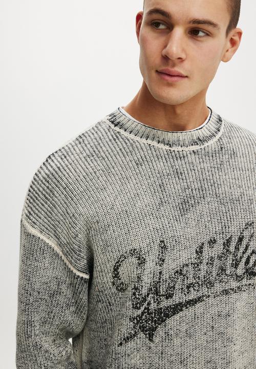 Cotton On - Y2K Box Fit Crew Knit - White Spray