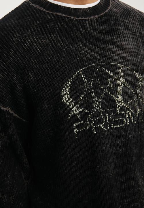 Cotton On - Y2K Box Fit Crew Knit - Black Spray