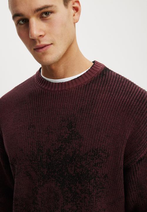 Cotton On - Y2K Box Fit Crew Knit - Burgundy Spray