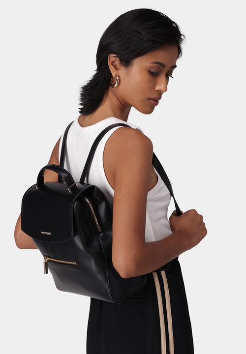 Forever New - Sydney zip detail backpack - black