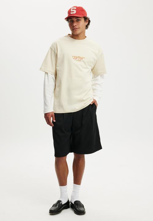 Cotton On - Box Fit Text T-shirt - Ecru/Kyoto Projects