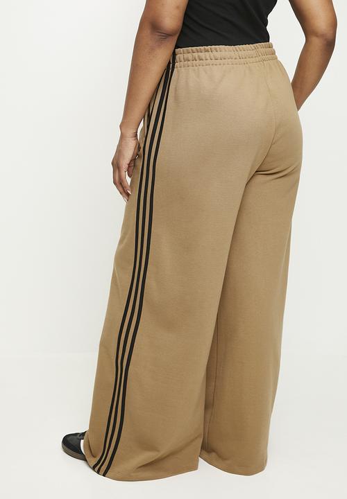 adidas Originals - Plus 3S WIDE SWEATPT  - brown