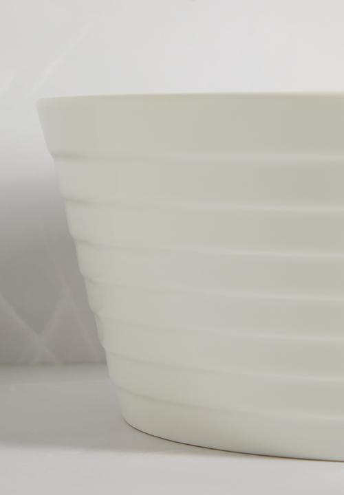 Luigi Bormioli - Home Classix Ribbed Round Salad Bowl 