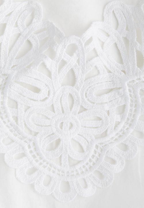 H&M - Lace-trimmed strappy top - white
