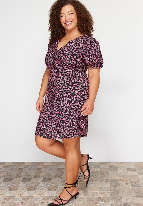 Trendyol - Plus size a-cut bell flower dress - multi