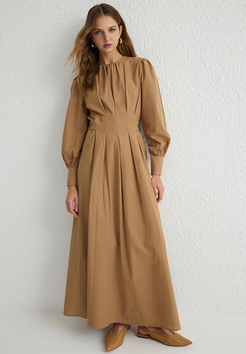 Trendyol - Maxi A line Snached Waist Woven Dress - Tan